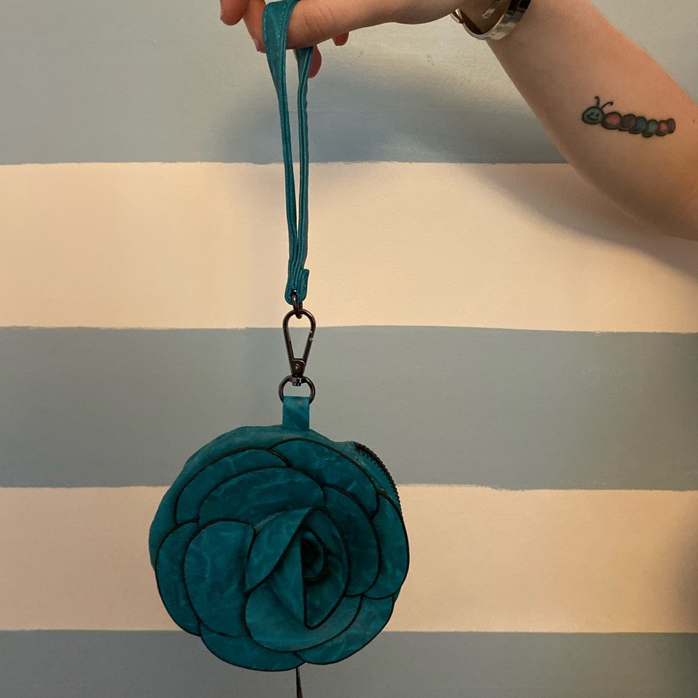 Rosette detail tiny bag wristlet teal